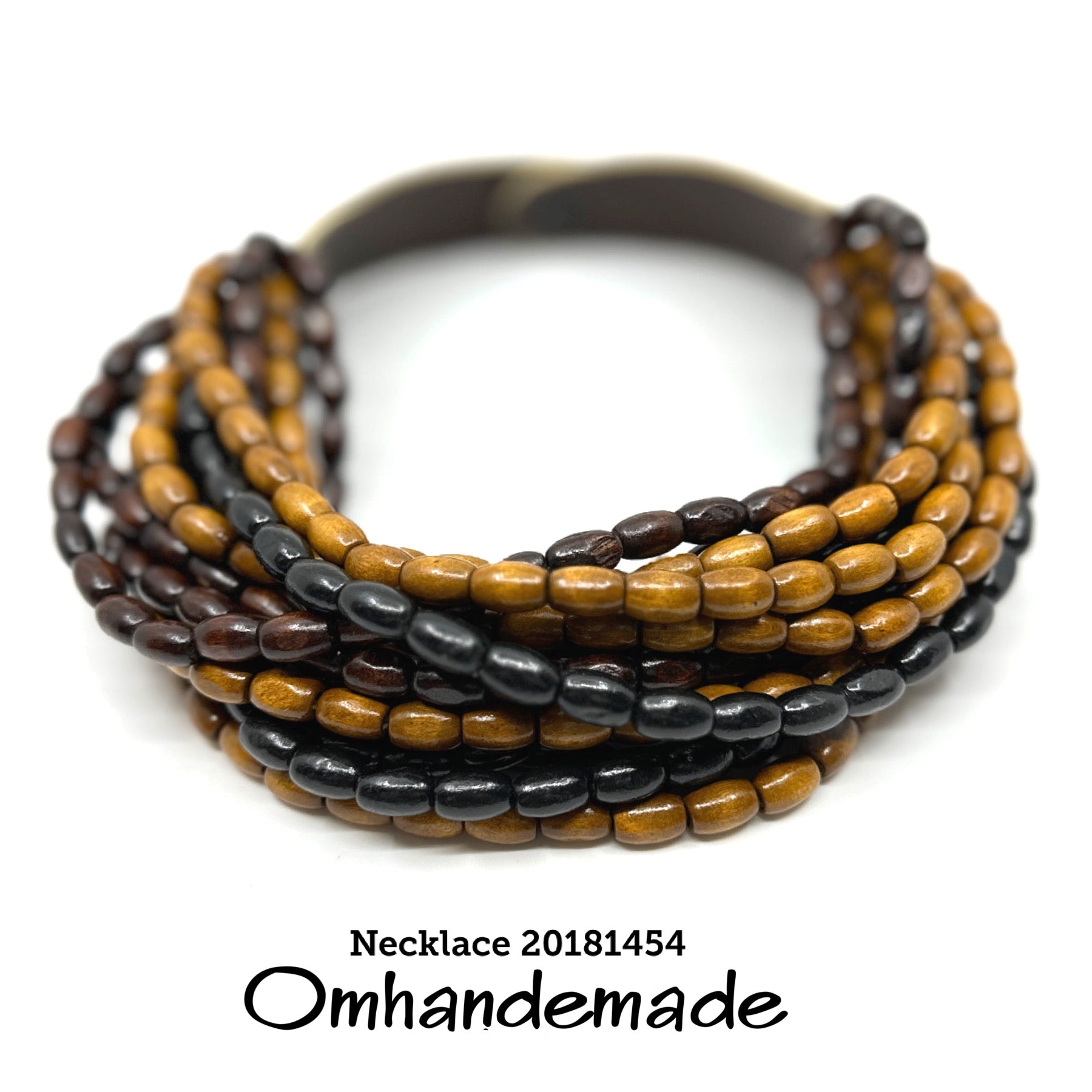 20181454 Collana girocollo multifilo con piccoli elementi ovali in legno marrone nero nocciola e colletto in pelle - OmhandEmade