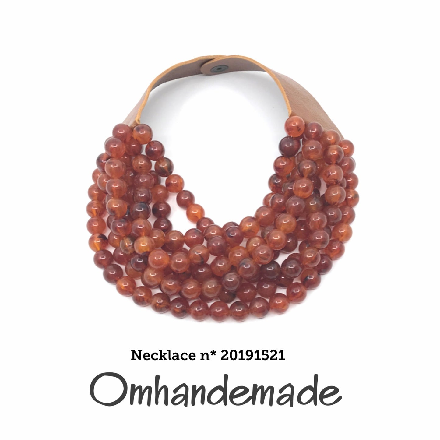 20191521 Collana girocollo multifilo con elementi in resina rotondi 14 cm e colletto in pelle - OmhandEmade